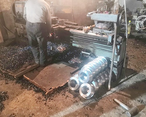 定襄億欣源公司為您分享提高鍛件塑性和降低變形抗力的途徑有什么？